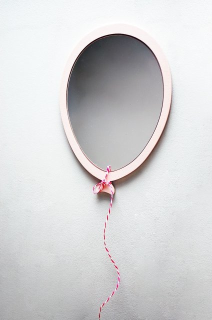 Hodiny, zrcadla /  detske-drevene-zrkadlo-balon-lovel-sk-04.jpg 