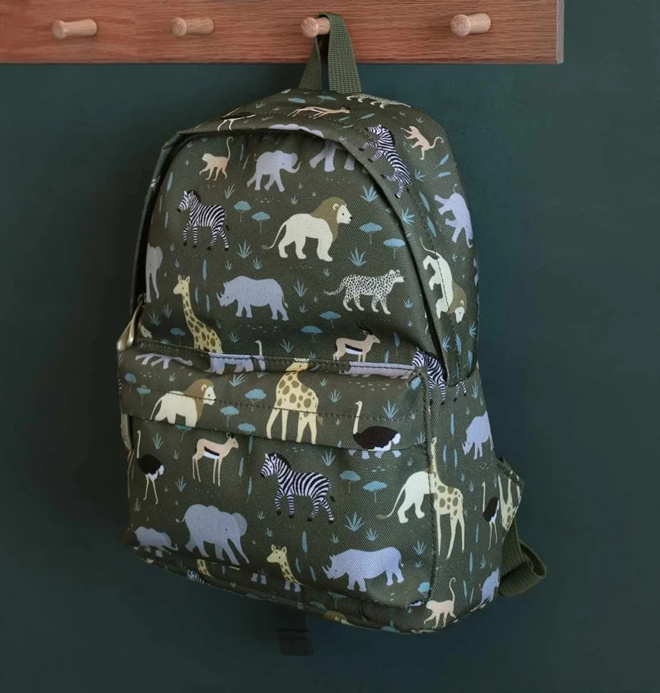 Batohy, kufříky, tašky /  mini-ruksak-safari-lovel-04.webp 