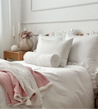 140 x 200 cm /  biele-obliecky-s-volanikmi-140x200-boho-white-lovel.jpg 