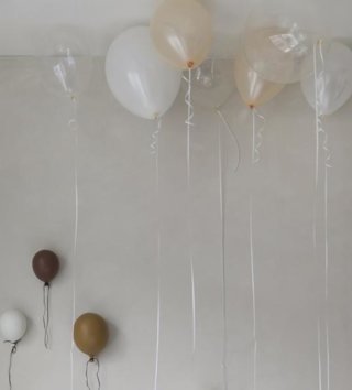 Závěsné dekorace /  dekoracia-na-stenu-keramicky-balonik-byon-bordovy-byon-lovel-02.jpg 