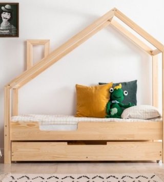 Domečkové postele /  detska-domcekova-postel-luna-c-lovel-04.jpg 