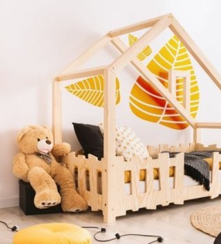 Domečkové postele /  detska-domcekova-postel-so-zabranou-yoko-lovel-04.jpg 