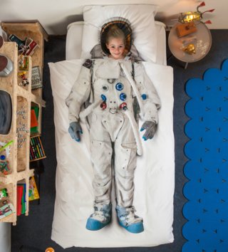 140 x 200 cm /  detske-bavlnene-obliecky-135x200-astronaut-lovel-01.jpg 
