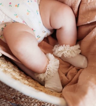 Doplňky /  detske-ponozky-dolly-princess-bezove-lovel-01.jpg 