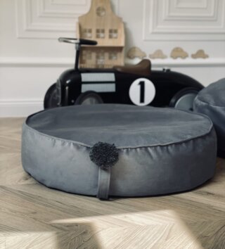 Sedací vaky a pufy /  detsky-okruhly-puf-na-sedenie-sivy-lovel.jpg 