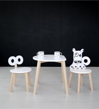 Židle /  dizajnova-detska-stolicka-ooh-noo-biela-ooh-noo-lovel-sk-01.jpg 
