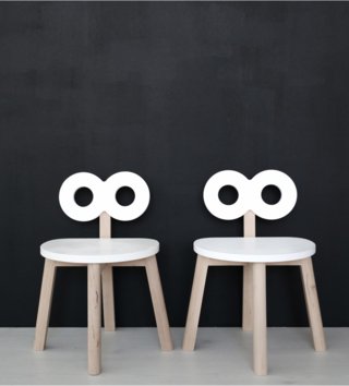 Židle /  dizajnova-detska-stolicka-ooh-noo-biela-ooh-noo-lovel-sk-04.jpg 