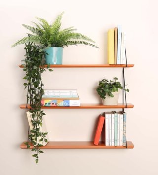 Poličky, věšáky /  dizajnova-policka-triple-caramel-lovel-01.jpg 