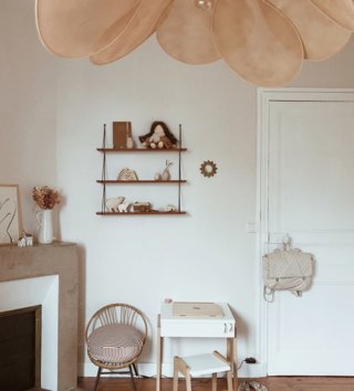 Poličky, věšáky /  dizajnova-policka-triple-caramel-lovel-03.jpg 