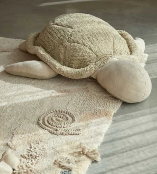 Sedací vaky a pufy /  dizajnovy-detsky-puf-korytnacka-lovel-05.webp 