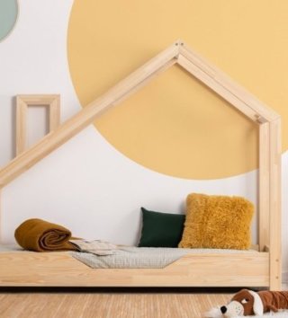 Domečkové postele /  drevena-detska-domcekova-postel-luna-b-lovel-sk.jpg 