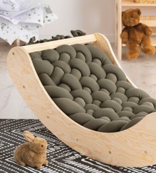 Houpačky /  hojdacie-kreslo-s-drevenym-ramom-a-pletenym-sedakom-khaki-lovel-02.jpg 