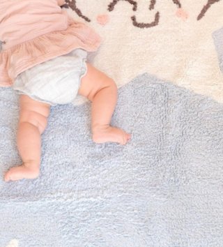 120 x 160 cm /  koberec-happy-stars-120x160-lorena-canals-lovel-02.jpg 