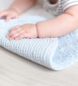 Ø 120 cm /  koberec-hviezda-happy-star-priemer-120-lorena-canals-lovel-02.jpg 