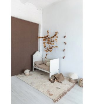 170 x 240 cm /  koberec-pine-forest-170x240-lorena-canals-lovel-04.jpg 