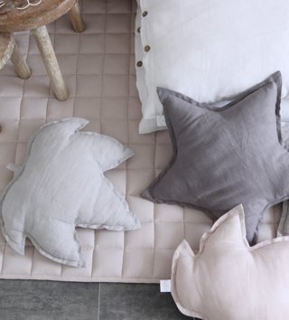 Polštáře /  lanovy-vankus-hviezdicka-pure-nature-siva-cotton-sweets-lovel-sk-3.JPG 