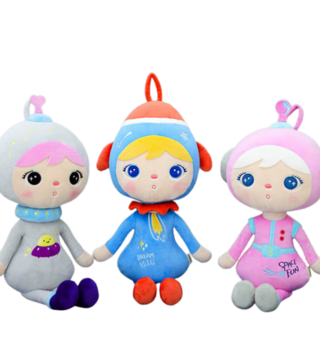 Plyšové hračky /  metoo-babika-kozmonautka-siva-50-cm-lovel-03.png 