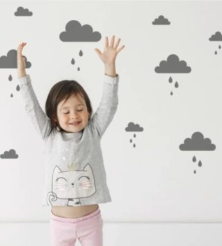 Tvary /  nalepka-na-stenu-shapes-oblaciky-s-kvapkami-12-ks-a13-lovel-01.webp 