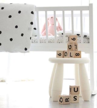 Doplňky pro panenky /  perinka-s-vankusikom-pre-babiku-ladybird-ooh-noo-lovel-sk-06.jpg 