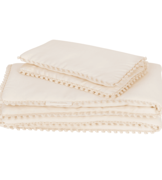 50 x 65 cm /  perinka-vankus-s-vyplnou-50x65-soft-vanilla-cottonsweets-lovel-02.png 