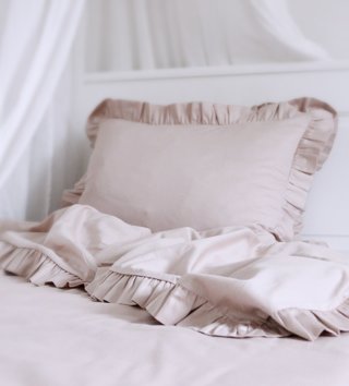 140 x 200 cm /  postelna-bielizen-s-volanikmi-140x200-simply-glamour-pudrovo-ruzova-cotton-sweets-lovel-sk.2.jpg 