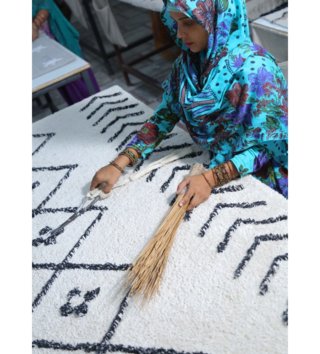 140 x 210 cm /  pratelny-koberec-bereber-rhombs-120x170-skandinavky-dizajn-lorena-canals-lovel-03(1).jpg 