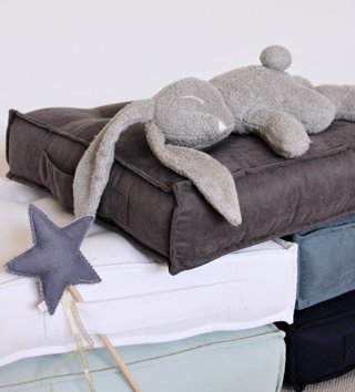 Sedací vaky a pufy /  puf-na-sedenie-white-cotton-sweets-lovel-sk-02(2).JPG 