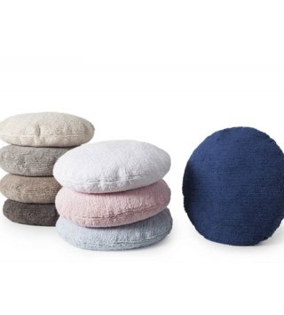 Polštáře /  vankus-big-dot-beige-lorena-canals-lovel-03.jpg 