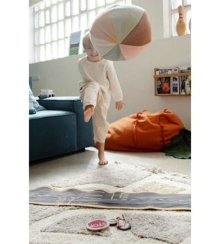 Polštáře /  vankus-eco-city-ball-lorena-canals-lovel-01.jpg 