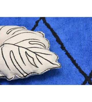 Polštáře /  vankus-list-monstera-leaf-lorena-canals-lovel-02.jpg 